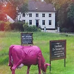 De Nieuwe Hof *